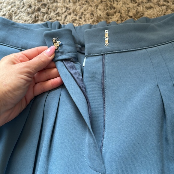 THE FRANKIE SHOP ELENI PLEATED PANTS / TROUSERS - Picture 6 of 8